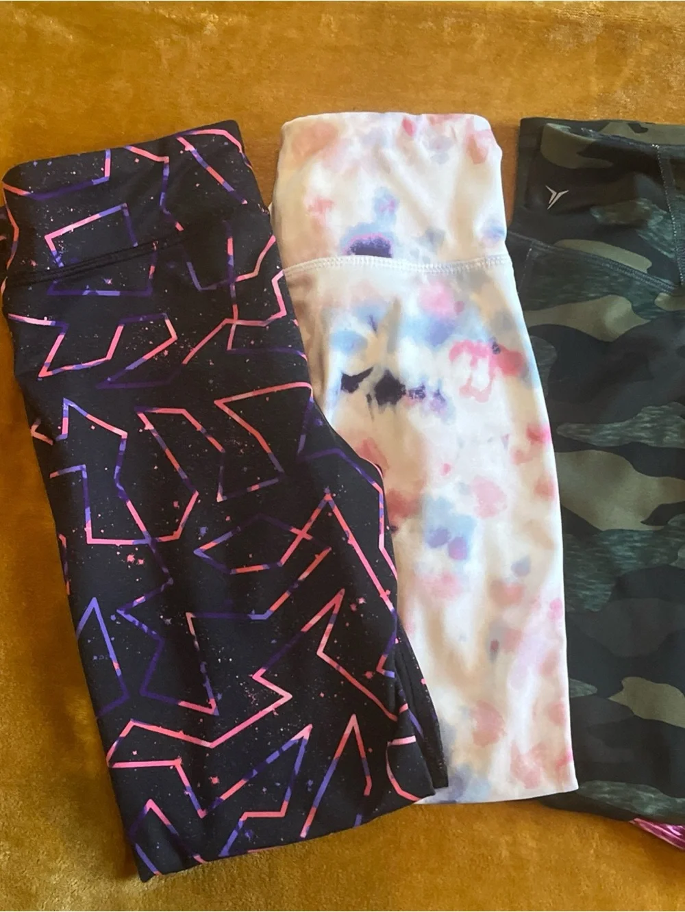 Old Navy Active Leggings Lot 5 Girls sz 8 Medium Black Camo White Back to School